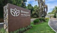 Coroa de Flores para Cemitério Parque Bosque da Esperança