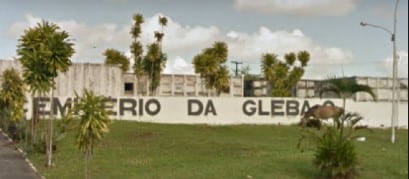 Coroa de flores cemitério da Gleba C