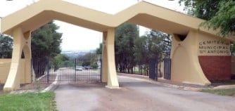 Coroa de Flores Para Cemitério Municipal Santo Antônio