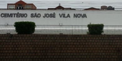 Coroa de flores Cemitério São José Vila Nova